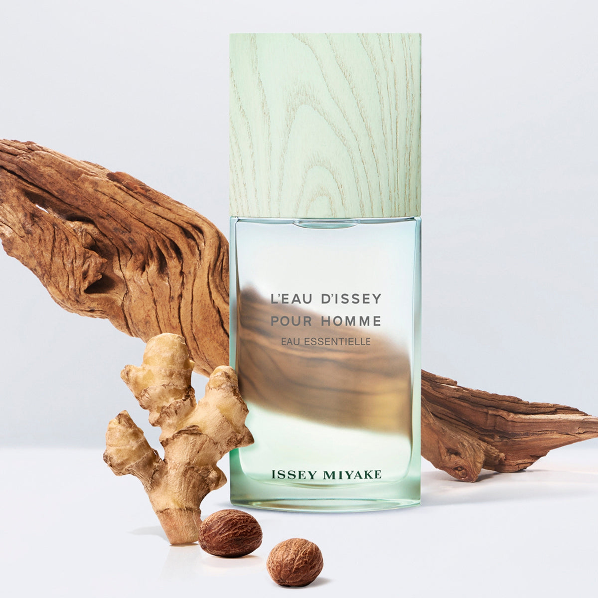 Issey Miyake L'Eau d'Issey pour Homme Eau Essentielle EDP for Man