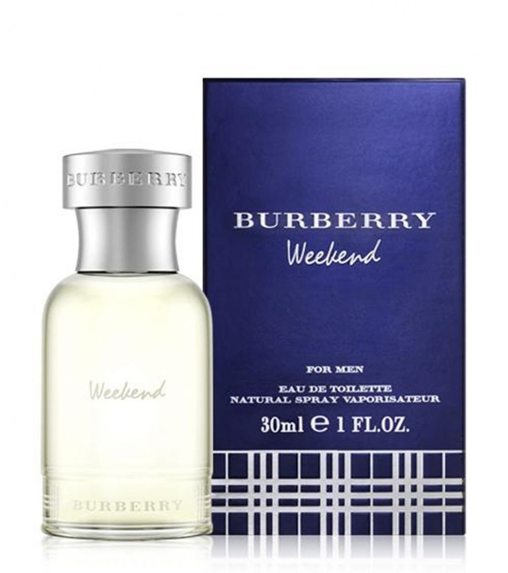 Burberry Weekend EDT Spray For Men - box and bottle packaging